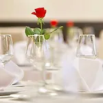 M5 Self-service Boutique 4*