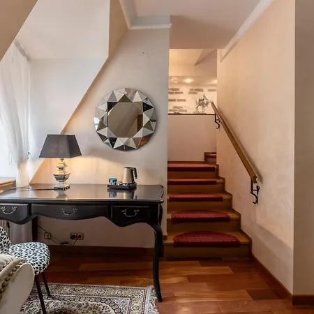 Hotel M5 Self-service Boutique