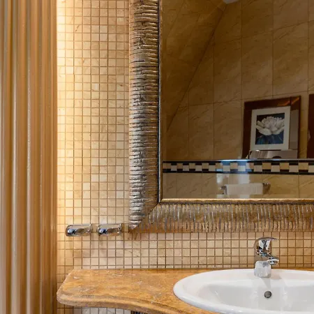 Hotel M5 Self-service Boutique 4*