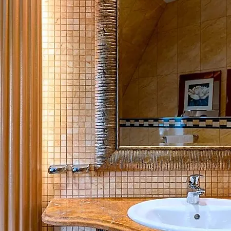 M5 Self-service Boutique 4* Riga