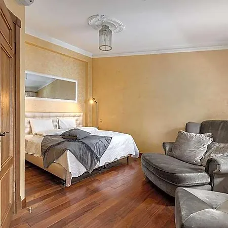 M5 Self-service Boutique 4* Riga