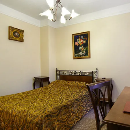 M5 Self-service Boutique 4*