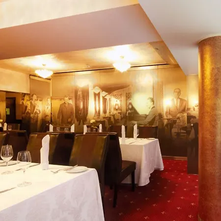 M5 Self-service Boutique