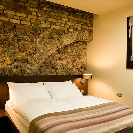 M5 Self-service Boutique 4*