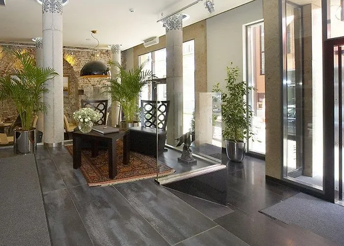 M5 Self-service Boutique