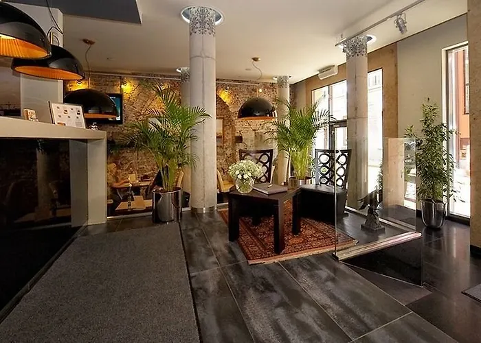 M5 Self-service Boutique