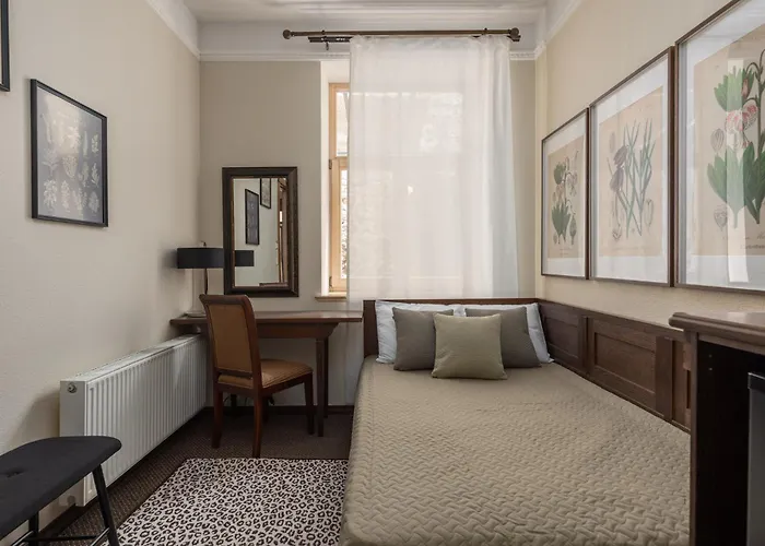 M5 Self-service Boutique