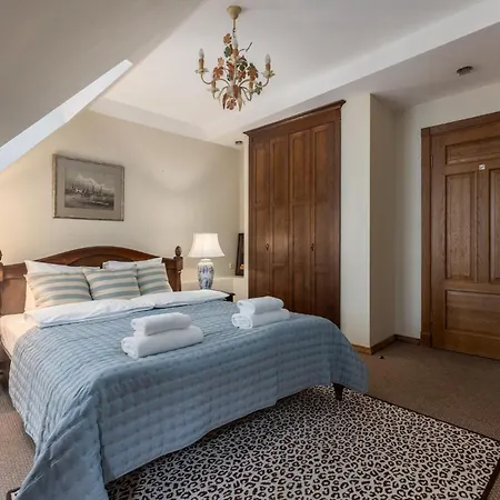 M5 Self-service Boutique Hotel